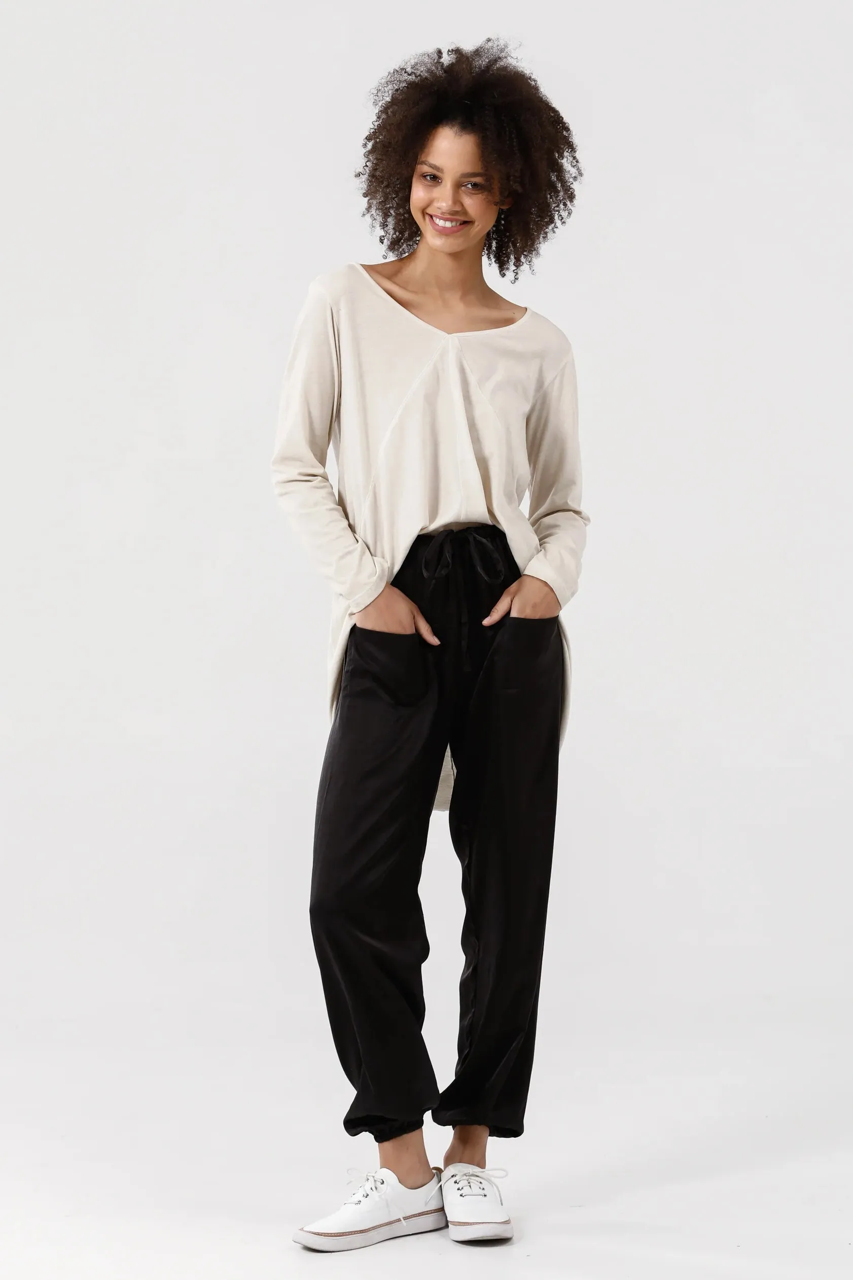 Cascade Pants in Black