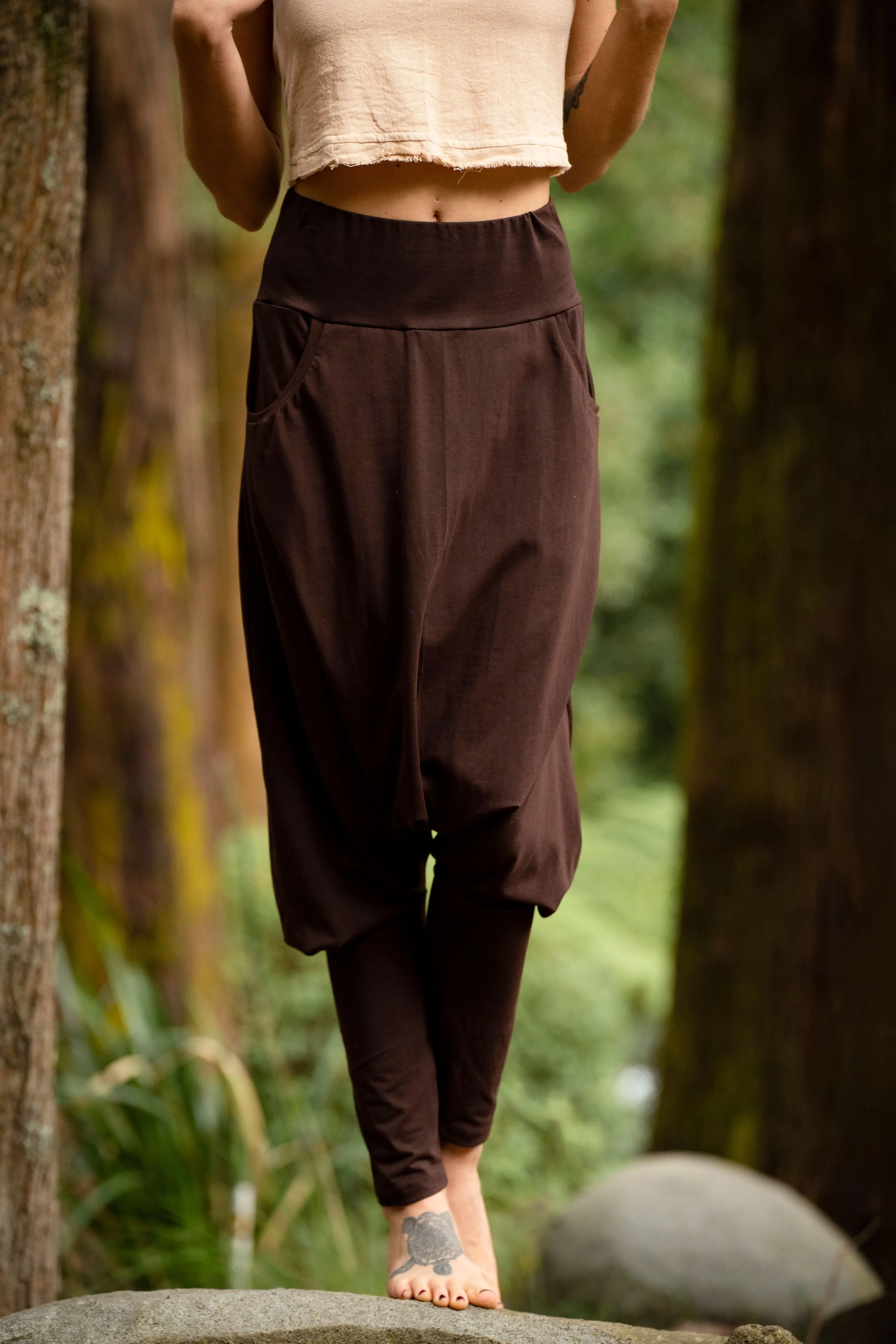 Lee Harem Yoga Pants - Brown