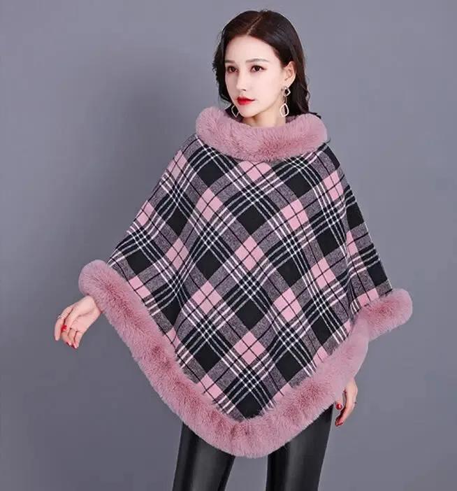 Striped Plaid Poncho Winter Faux Fur Street Wear Triangle Fur Neck Pullover Cloak